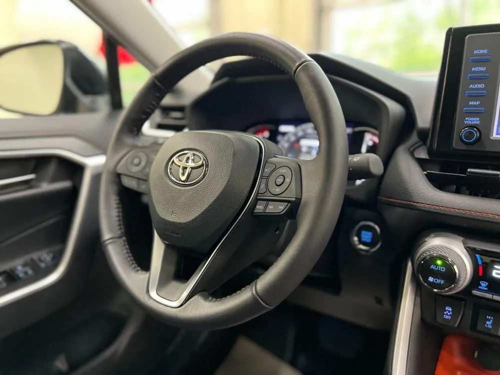 2022 Toyota RAV4 Trail Edition in Lunar Rock 16